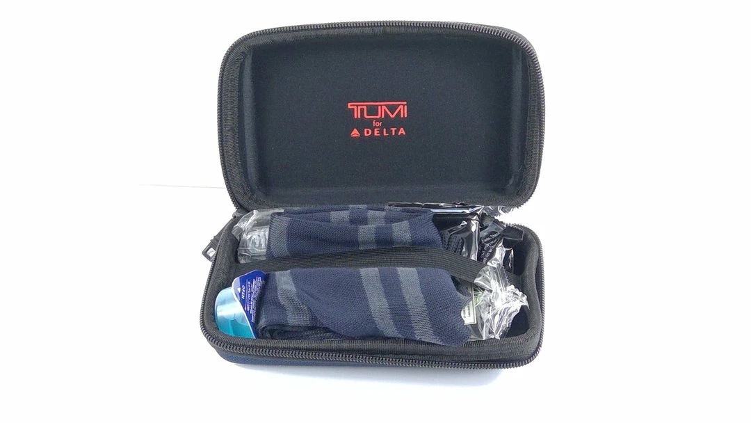 Bargainwizz Delta One TUMI Travel Kit 1 Bargainwizz Delta One TUMI Travel Kit