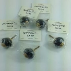 Bargainwizz Hand Painted Knobs Collectibles