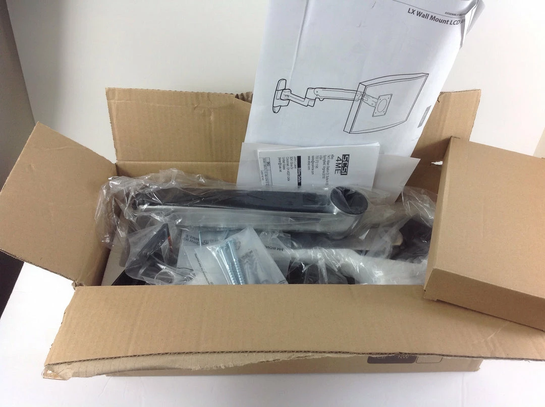 Bargainwizz Ergotron LX Wall Mount LCD Arm 2 Bargainwizz Ergotron LX Wall Mount LCD Arm